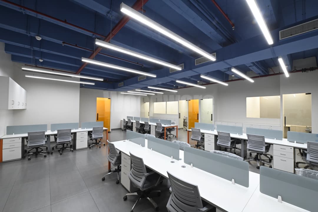 itgurus Corporate Officeby woodware